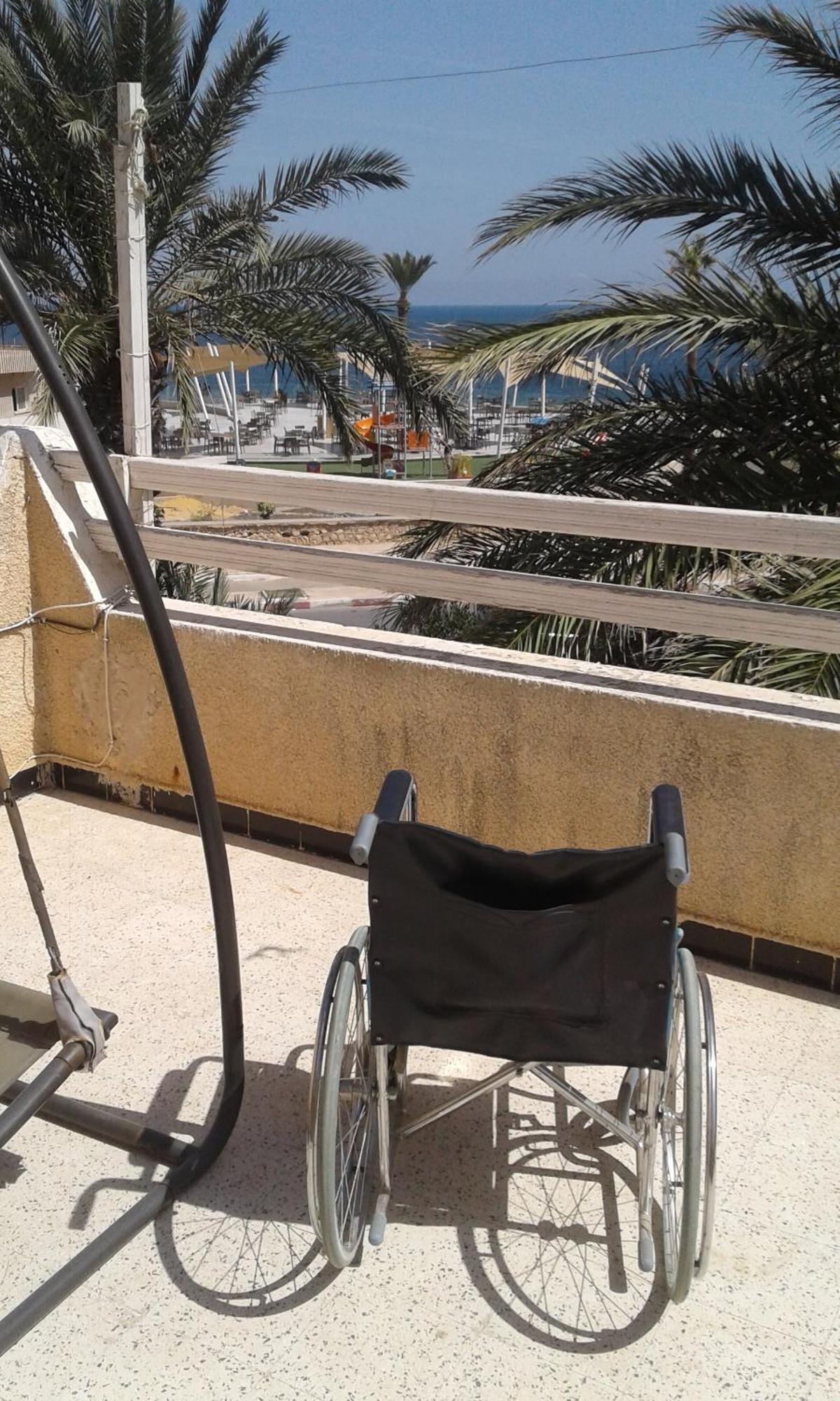 Duplex Pied Dans L'Eau Avec Magnifique Vue Sur Mer Monastyr Zewnętrze zdjęcie